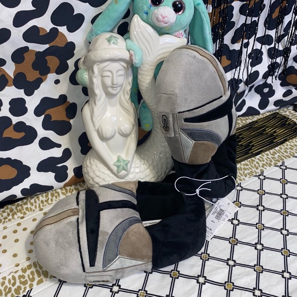 GAP KIDS BOYS STAR WARS SLIPPERS - Picture 3 of 9